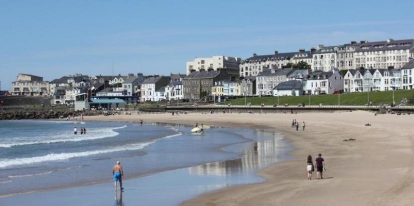 Апартаменти 6 Golf Terrace - Portrush By The Sea Екстер'єр фото